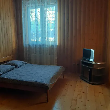 у мирослави