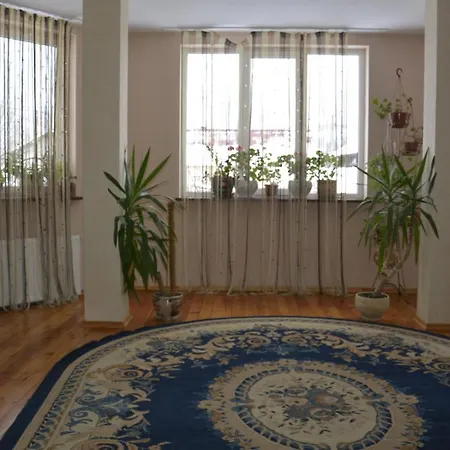 Pensión у мирослави Pilipets